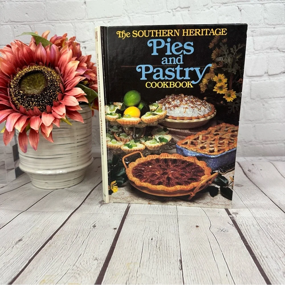 vtg 1984 The Southern Heritage Pies & Pastry Cookbook southern living hardcover